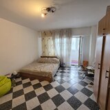 Piata Muncii, 5 minute metrou, pe Apostol Margarit, bloc 1987, reabilitat